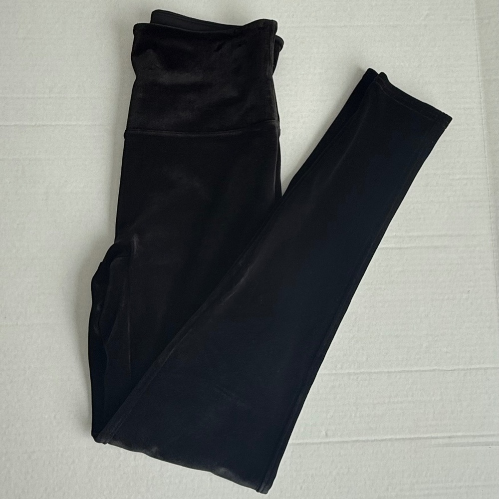 SPANX Velvet Leggings